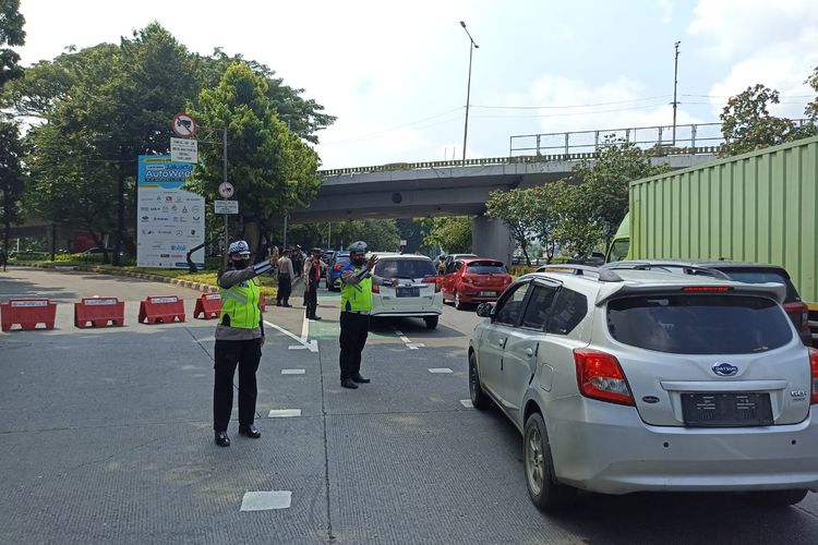 Polda Metro Jaya Lakukan Rekayasa Lalin Selama Konser BLACKPINK di Kawasan Stadion Utama Gelora Bung Karno